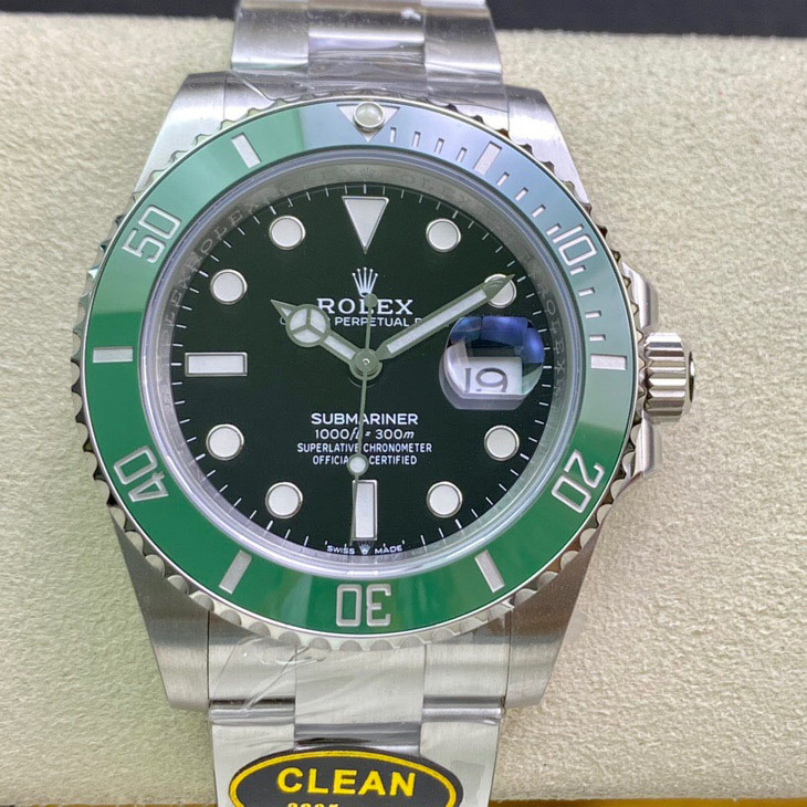 Rolex Submariner Date "Starbucks" Cerachrom bezel insert in green ceramic black dial Oyster band Reference 126610LV - Image 3
